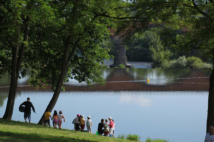 Le plan d'eau de la Bageasse Le plan d'eau de la Bageasse